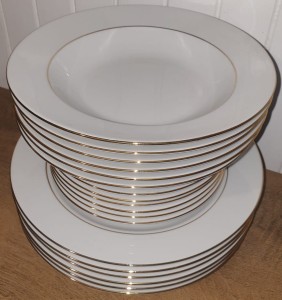 Zestaw talerzy 6/18 ASTRA  Złota Linia B014 ĆMIELÓW CHODZIEŻ